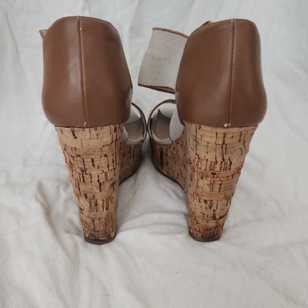 Steve Madden Brown and Cream Wedge Sandals - Picture 4 of 4